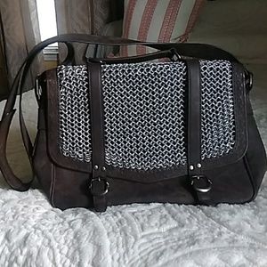 Cool chain link messenger bag